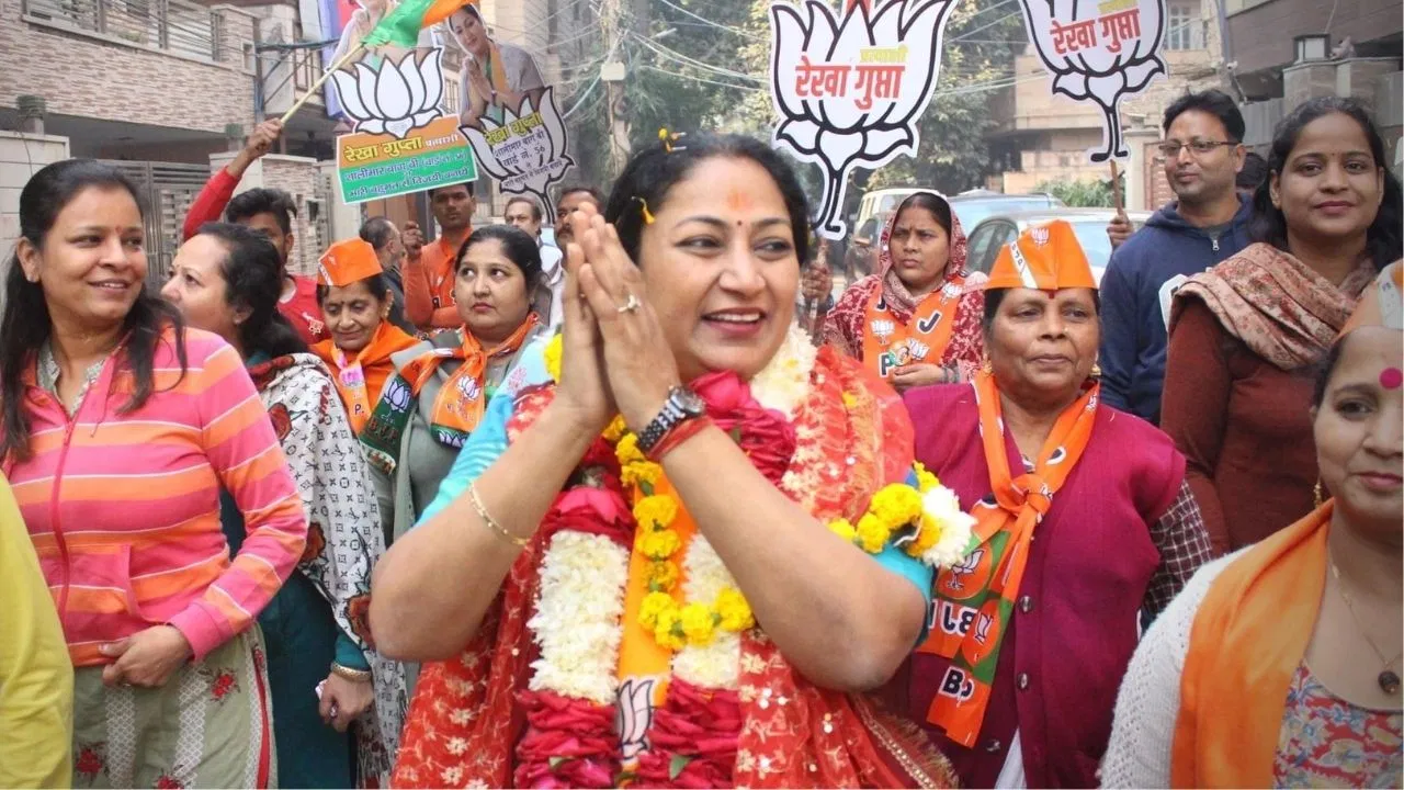 Rekha Gupta Makes History as Delhi CM, Leading BJP’s Comeback After 27 Years; 6 Ministers Sworn In